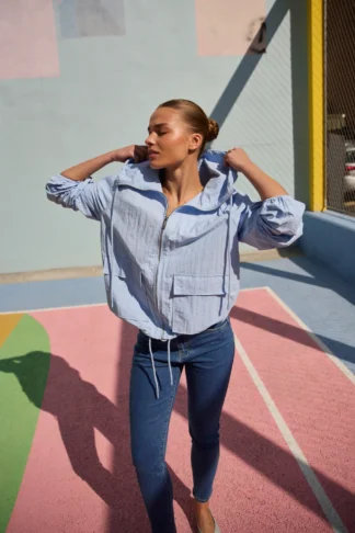 Dámská lehká jarní bunda Moodo světle modrá